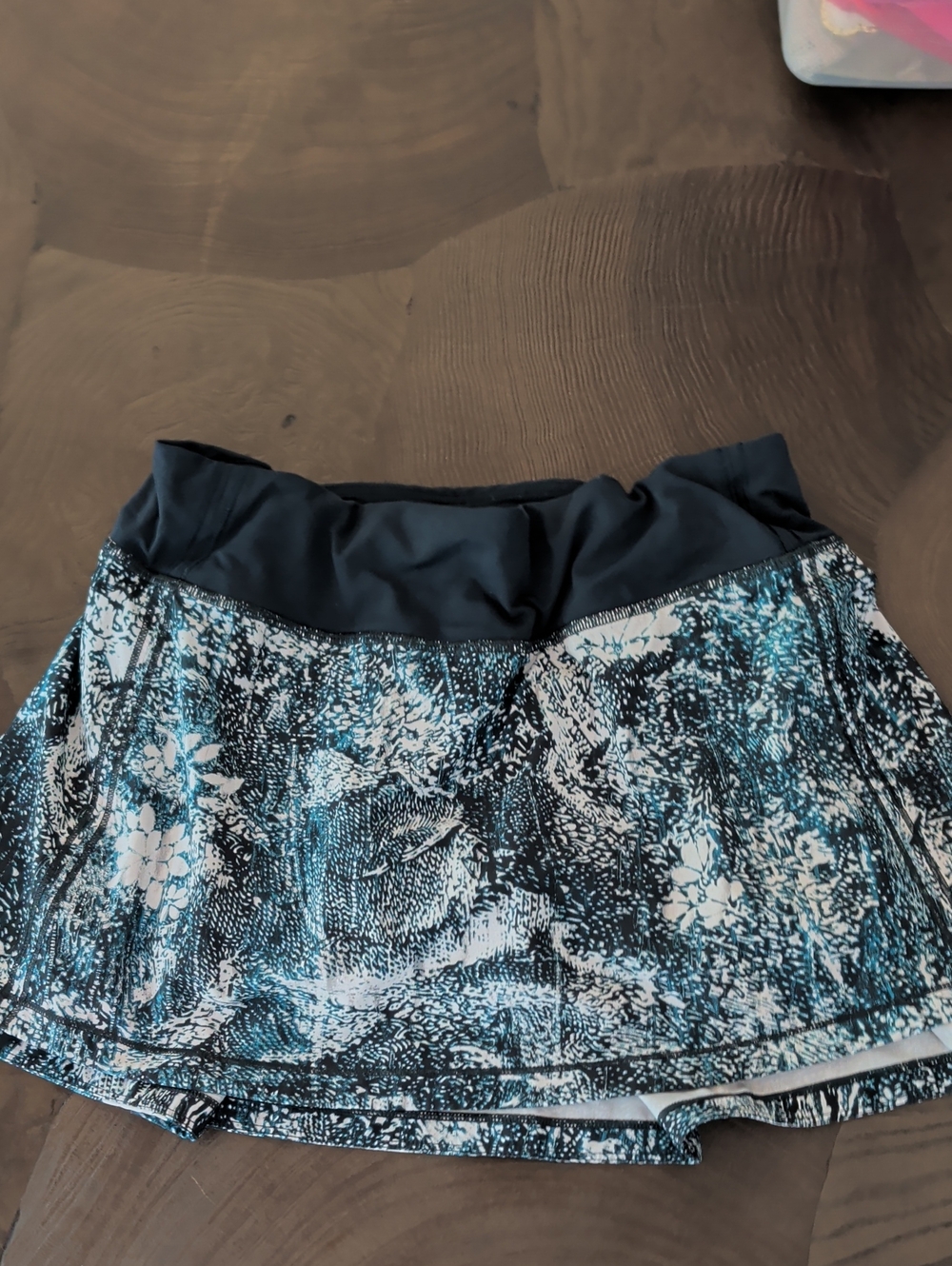 lululemon athletica Black and Blue Floral Active Skort